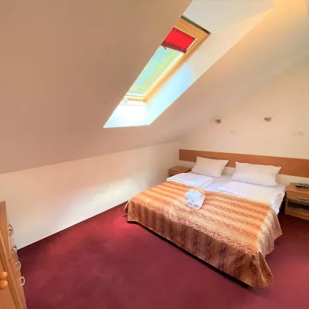 Carmen * קריניצה זדרוי