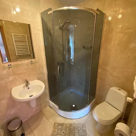 בית אירוח Carmen *