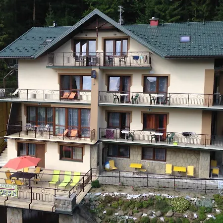 Carmen منزل للإقامة كرينيتسا زدروي